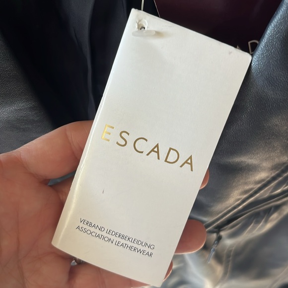 Gorgeous NWT Escada Napa leather jacket Small - Picture 7 of 8